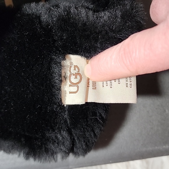 UGG Shearling and Suede bow Headband - Picture 4 of 7